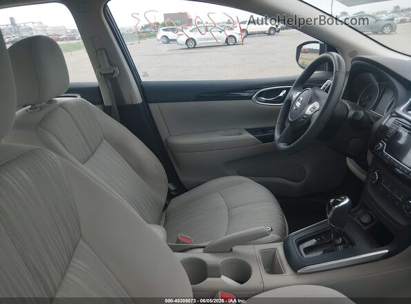 3N1AB7AP7HY367887 2017 NISSAN SENTRA Серый Вид салона спереди