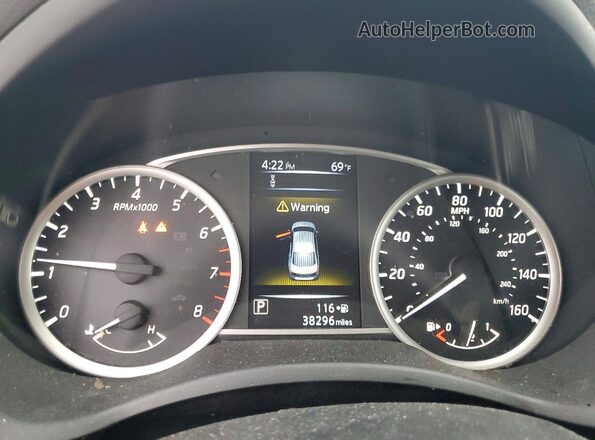 3N1AB7AP7JY219924 2018 NISSAN SENTRA Silver Vista del cuadro de instrumentos