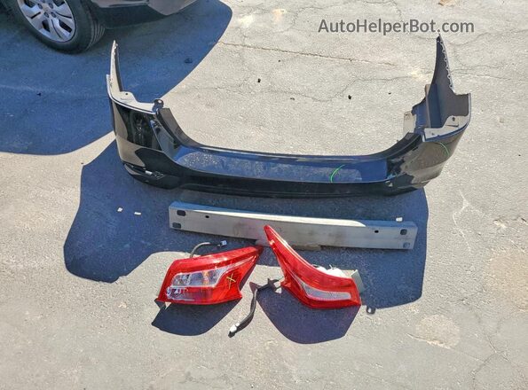 3N1AB7AP7JY258173 2018 NISSAN SENTRA Черный Вид подкапотного пространства