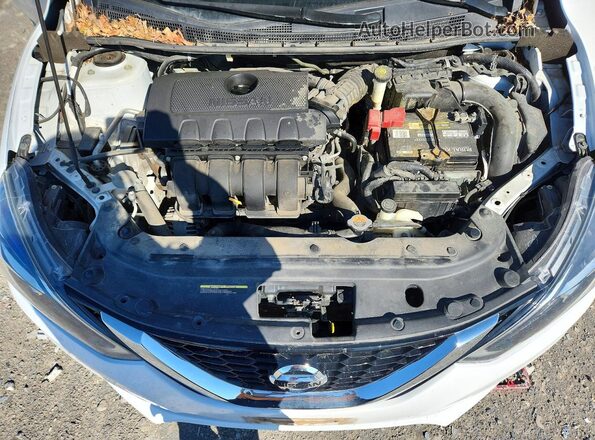 3N1AB7AP7JY271327 2018 NISSAN SENTRA Белый Вид задней части салона