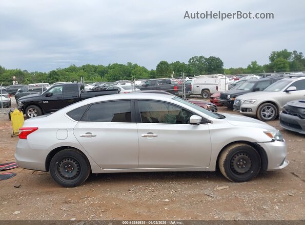 3N1AB7AP7JY281775 2018 NISSAN SENTRA Silver Вид задньої частини салону