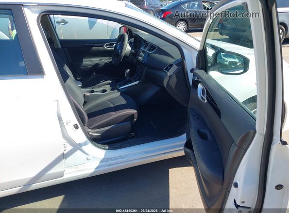 3N1AB7AP7JY284997 2018 NISSAN SENTRA White წინა სალონის ხედი