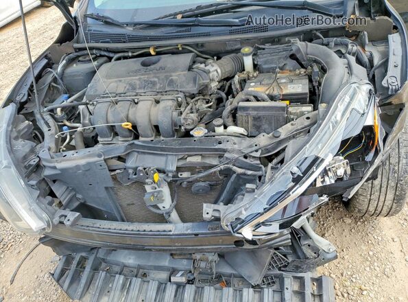3N1AB7AP7JY316248 2018 NISSAN SENTRA Black Widok wnętrza z tyłu