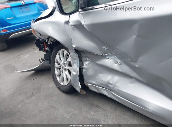 3N1AB7AP7KY286136 2019 NISSAN SENTRA Gray Widok z przodu