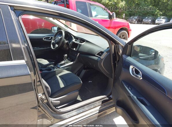 3N1AB7AP8HY264705 2017 NISSAN SENTRA Black Вид салону спереду