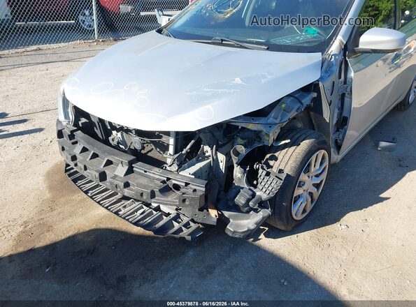 3N1AB7AP8HY360348 2017 NISSAN SENTRA Серебряный Вид спереди