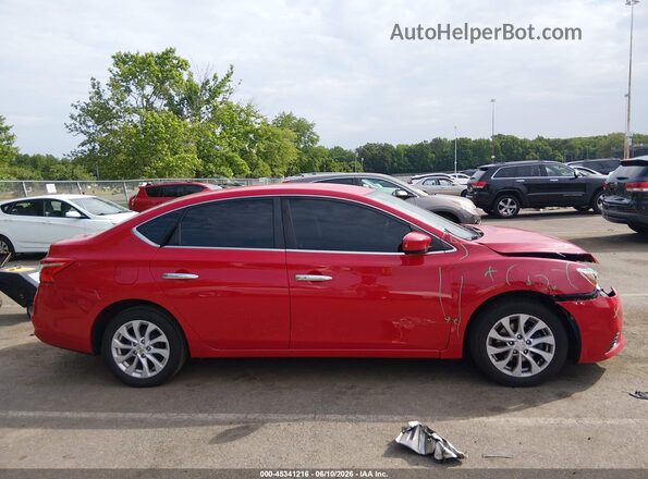 3N1AB7AP8JL642363 2018 NISSAN SENTRA Red Widok wnętrza z tyłu