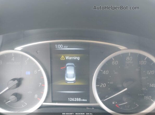 3N1AB7AP8JY220239 2018 NISSAN SENTRA Blue Rear seats view