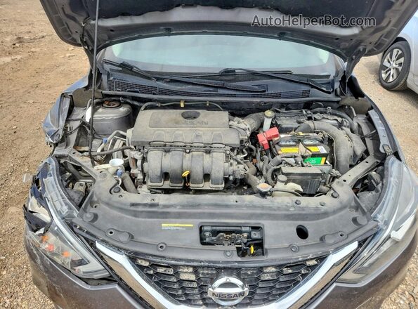 3N1AB7AP8JY262393 2018 NISSAN SENTRA Gray Vista interior trasera