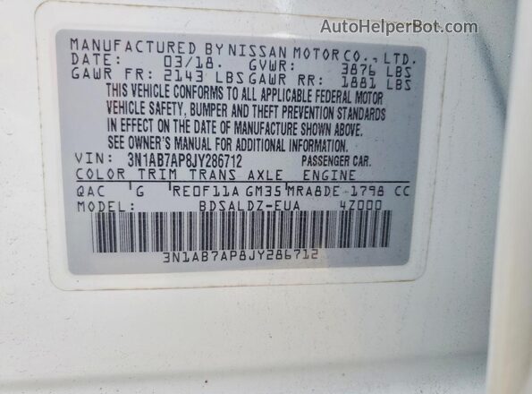 3N1AB7AP8JY286712 2018 NISSAN SENTRA White Vista del compartimento del motor
