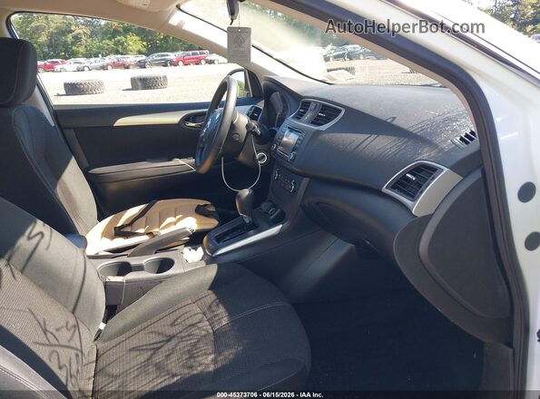 3N1AB7AP8JY293305 2018 NISSAN SENTRA White Front interior view