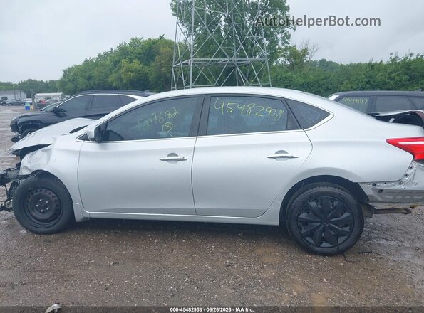 3N1AB7AP8KY217682 2019 NISSAN SENTRA Burgundy Widok wnętrza z tyłu