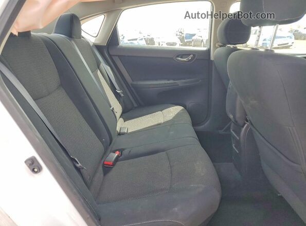 3N1AB7AP8KY275968 2019 NISSAN SENTRA Белый Вид задних сидений