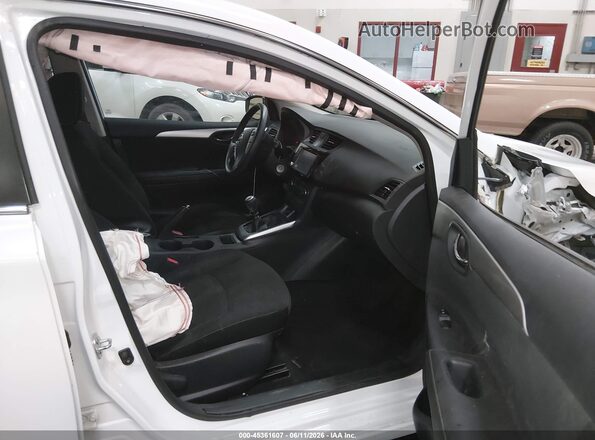 3N1AB7AP8KY425772 2019 NISSAN SENTRA White Vista interior delantera