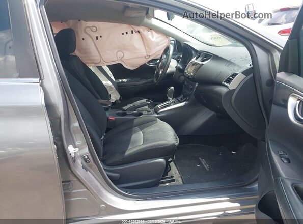 3N1AB7AP9HY308131 2017 NISSAN SENTRA Gray Vista interior delantera