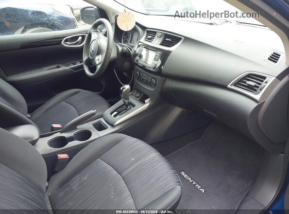 3N1AB7AP9HY337385 2017 NISSAN SENTRA Blue Vista interior delantera