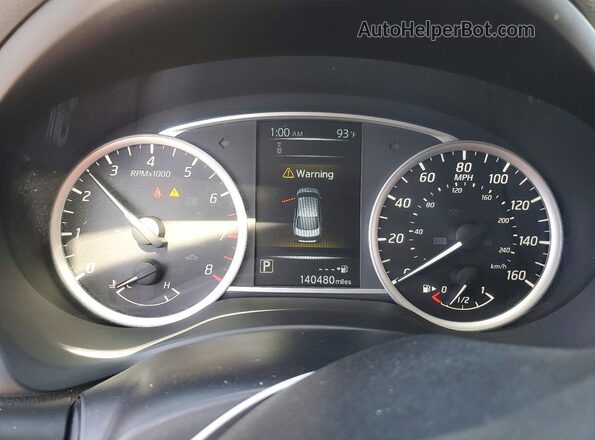 3N1AB7AP9JY214451 2018 NISSAN SENTRA White Սարքավորումների վահանակի տեսք