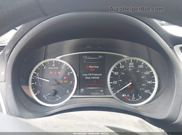 3N1AB7AP9JY220914 2018 NISSAN SENTRA Gray Widok tylnych siedzeń