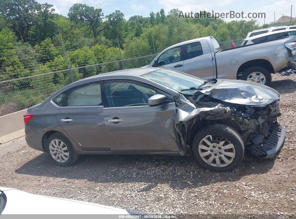 3N1AB7AP9JY220914 2018 NISSAN SENTRA Gray Widok wnętrza z tyłu