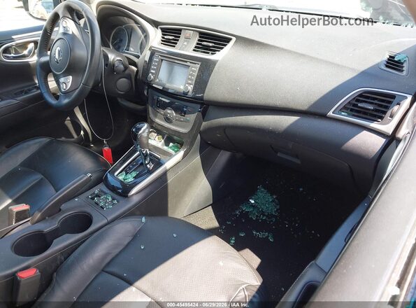 3N1AB7AP9JY254576 2018 NISSAN SENTRA Gray Front interior view