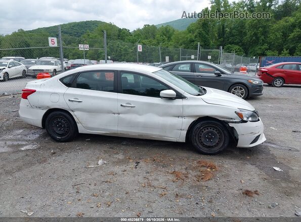 3N1AB7AP9JY310256 2018 NISSAN SENTRA White Widok z przodu