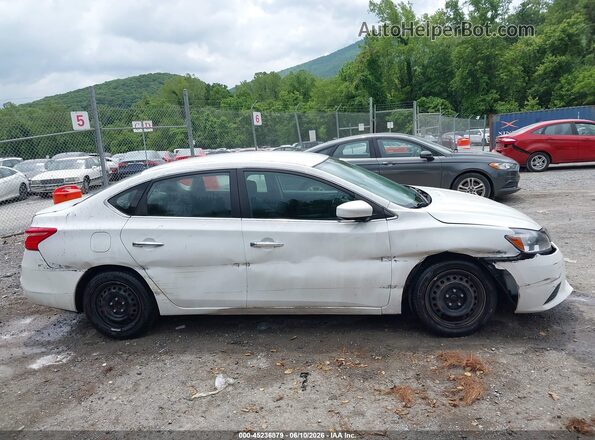 3N1AB7AP9JY310256 2018 NISSAN SENTRA White Widok wnętrza z tyłu