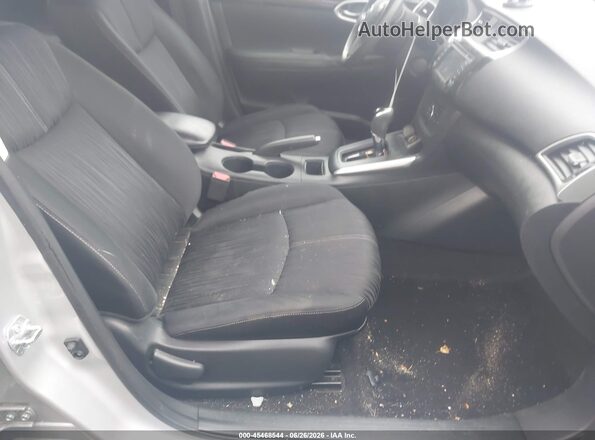 3N1AB7AP9JY321144 2018 NISSAN SENTRA Silver Սալոնի դիմացի տեսք