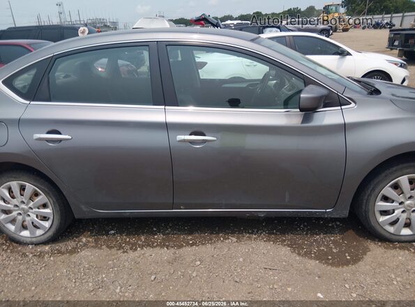 3N1AB7AP9JY331396 2018 NISSAN SENTRA Gray Vista interior trasera