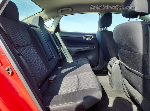 3N1AB7AP9KY239917 2019 NISSAN SENTRA Red Widok tylnych siedzeń