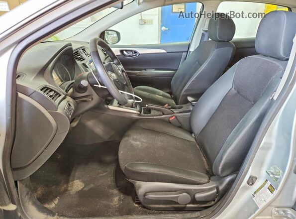 3N1AB7AP9KY358857 2019 NISSAN SENTRA Silver Vista interior delantera