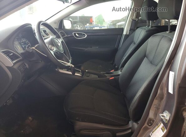 3N1AB7AP9KY392670 2019 NISSAN SENTRA Gray Widok wnętrza z przodu