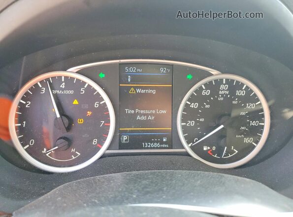 3N1AB7AP9KY430852 2019 NISSAN SENTRA Silver Սարքավորումների վահանակի տեսք
