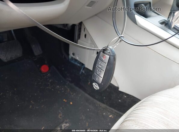 3N1AB7APXGY283920 2016 NISSAN SENTRA Синий Вид панели приборов
