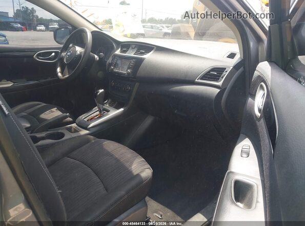 3N1AB7APXHY306436 2017 NISSAN SENTRA Gray Front interior view