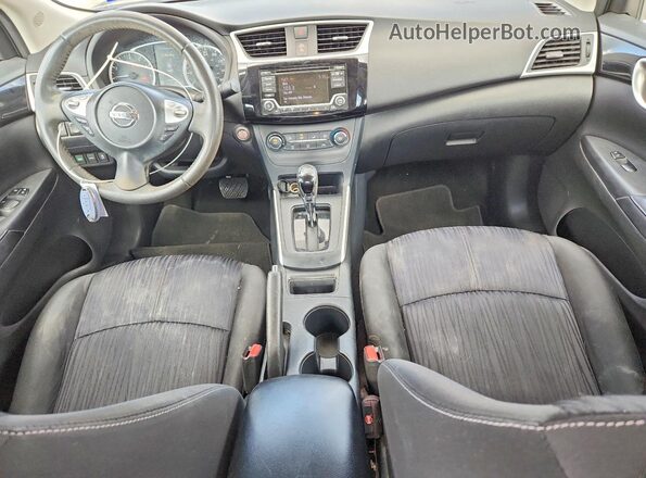 3N1AB7APXHY309062 2017 NISSAN SENTRA Black Widok deski rozdzielczej