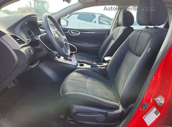 3N1AB7APXHY362375 2017 NISSAN SENTRA Красный Вид салона спереди