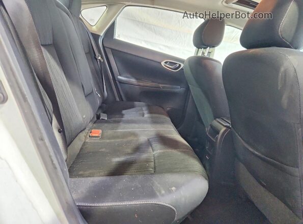 3N1AB7APXHY377586 2017 NISSAN SENTRA White Rear seats view