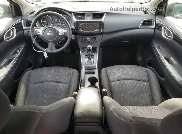 3N1AB7APXJL633180 2018 NISSAN SENTRA Charcoal Вид панелі приладів