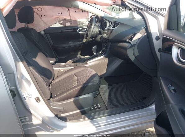 3N1AB7APXJY268602 2018 NISSAN SENTRA Silver წინა სალონის ხედი
