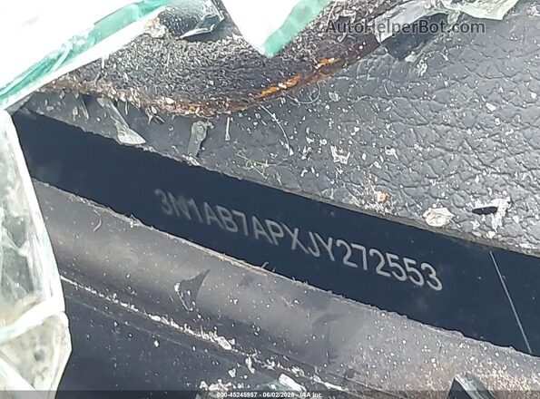 3N1AB7APXJY272553 2018 NISSAN SENTRA Black ძრავის განყოფილების ხედი