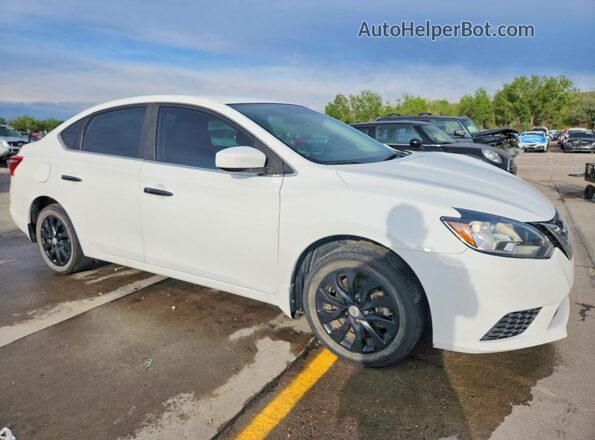 3N1AB7APXJY299932 2018 NISSAN SENTRA Белый Передняя правая четверть