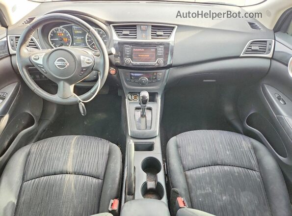 3N1AB7APXJY299932 2018 NISSAN SENTRA Белый Вид панели приборов