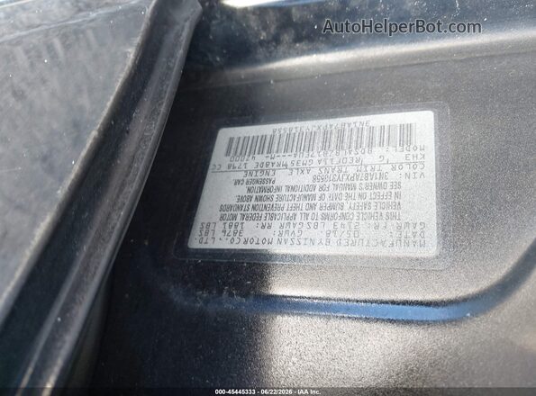 3N1AB7APXJY318558 2018 NISSAN SENTRA Black Vista del compartimento del motor