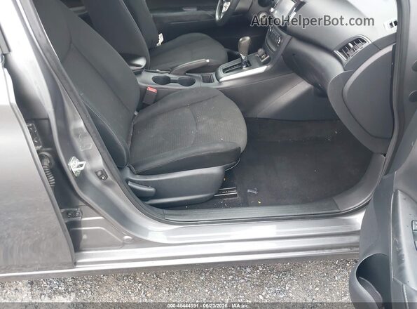 3N1AB7APXKY259769 2019 NISSAN SENTRA Gray Front interior view
