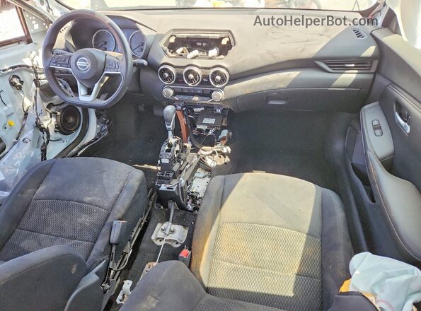 3N1AB8BV0PY295254 2023 NISSAN SENTRA Белый Вид панели приборов