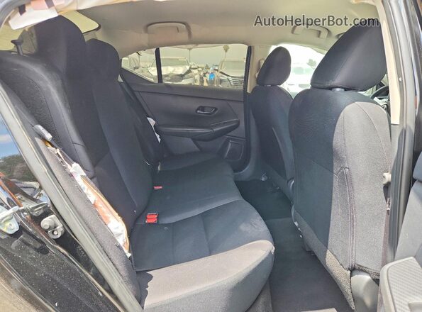3N1AB8BV0RY312041 2024 NISSAN SENTRA Black Vista de los asientos traseros