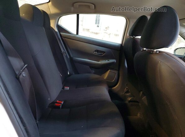 3N1AB8BV3RY285630 2024 NISSAN SENTRA White Vista de los asientos traseros