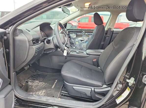 3N1AB8BV3SY260832 2025 NISSAN SENTRA Black Vista interior delantera