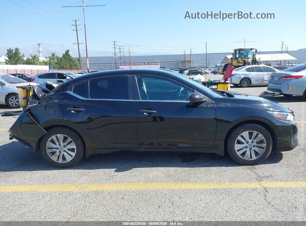 3N1AB8BV4RY204909 2024 NISSAN SENTRA Черный Вид задней части салона
