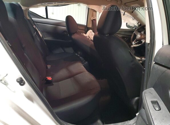 3N1AB8BV4RY389639 2024 NISSAN SENTRA Белый Вид задних сидений